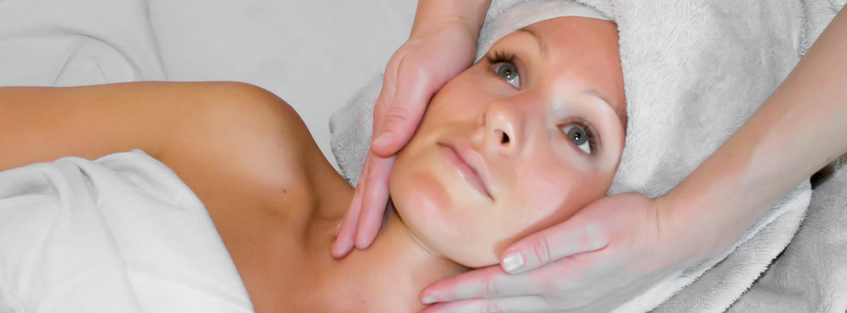 background photo for Skin Care By Stavroula